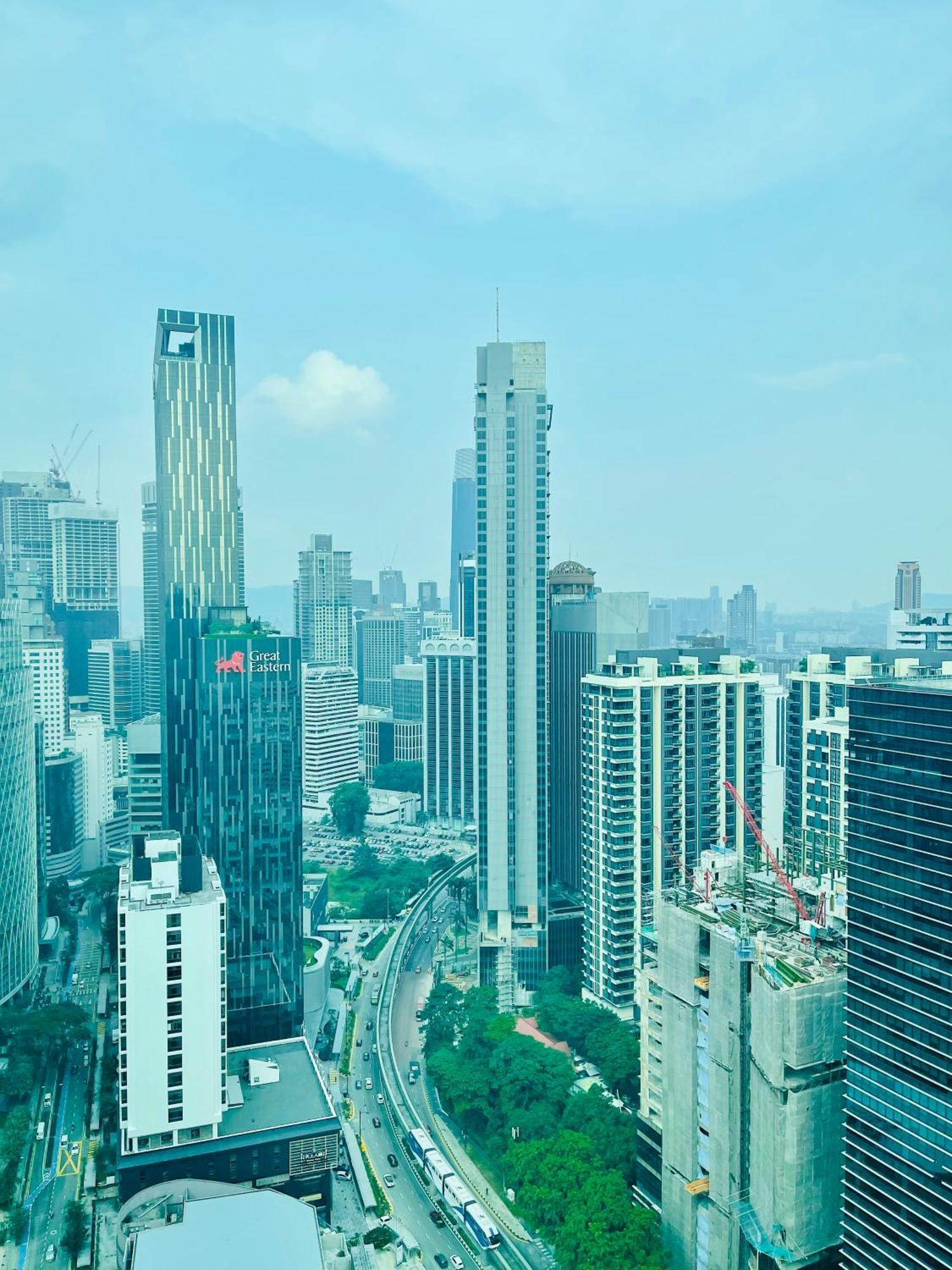 Vortex Suites Klcc By Yashrib Kuala Lumpur Bagian luar foto