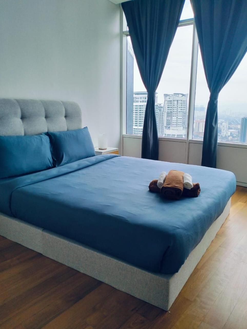 Vortex Suites Klcc By Yashrib Kuala Lumpur Bagian luar foto