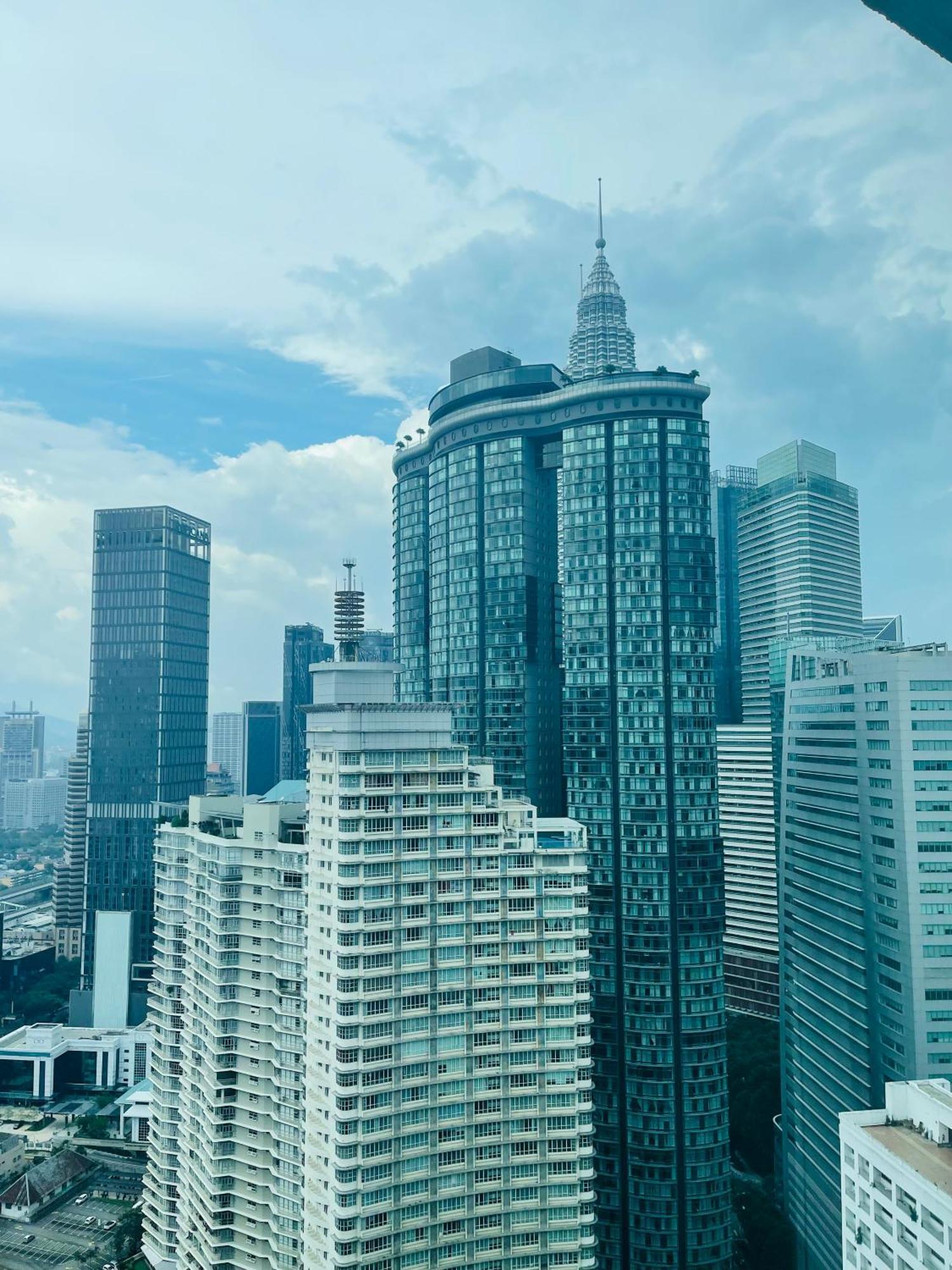 Vortex Suites Klcc By Yashrib Kuala Lumpur Bagian luar foto